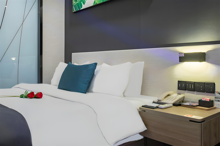 Bedroom 2, UP AND IN Hotel Guangdong Shaoguan Qujiang District Maba People Site, Shaoguan
