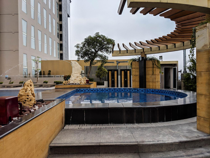 Sport & Beauty 5, Luxury 2BR Trillium Residence Surabaya By Travelio, Surabaya