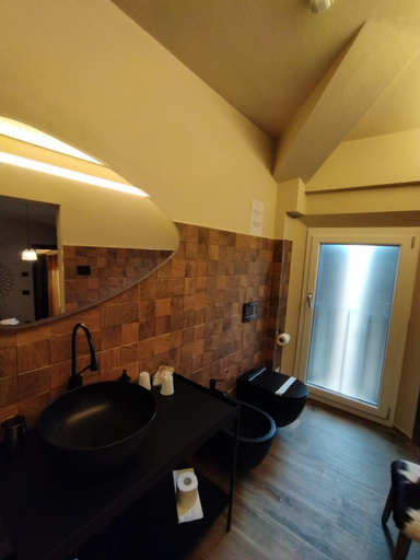 Others 5, La Signoria Relais, Ferrara