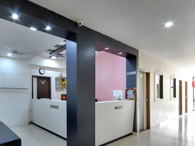 Others 5, Skylon Hotel, Gandhinagar
