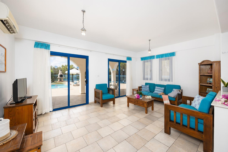 Facilities 3, Villa Ermis