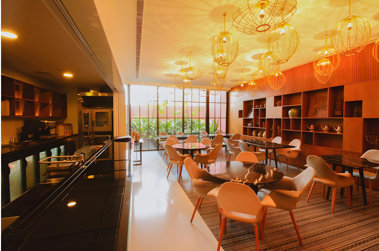 Food & Drinks 5, Boulevard By Design Hotel Chennai, Chennai