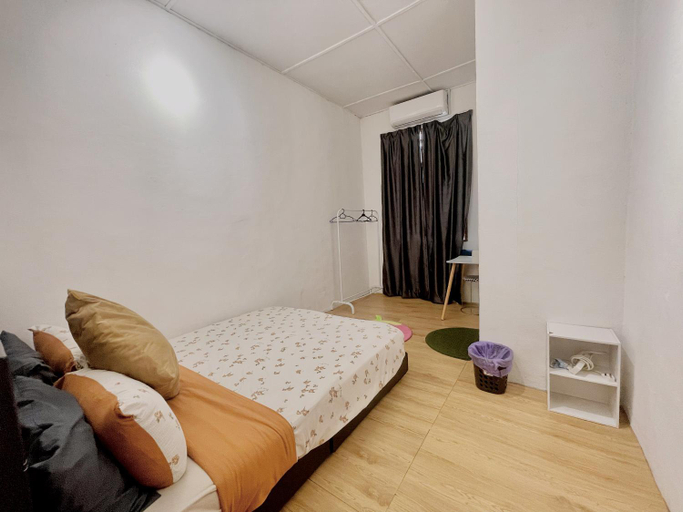 Bedroom 2, 10CozyHome#8pax#Wifi&Netflix#5km toA.City/IconCity, Central Seberang Perai