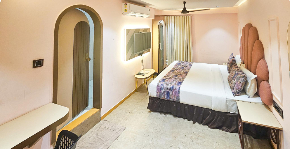 Bedroom 3, Hotel Nova Bling, Rajkot