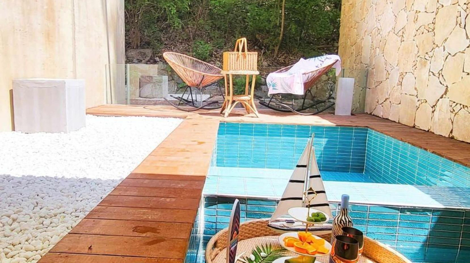 Sport & Beauty 2, Sokcho Floating Whale Seorak Dojeok Waterfall Stay, Inje