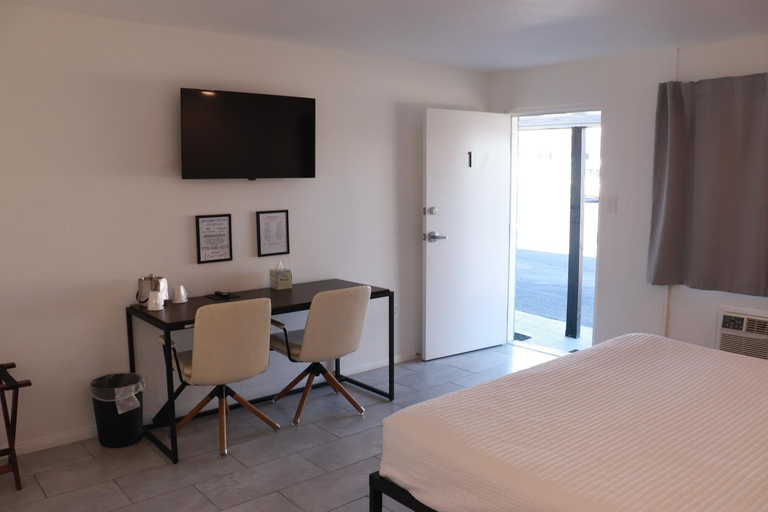 Bedroom, Boulder City Inn, Clark