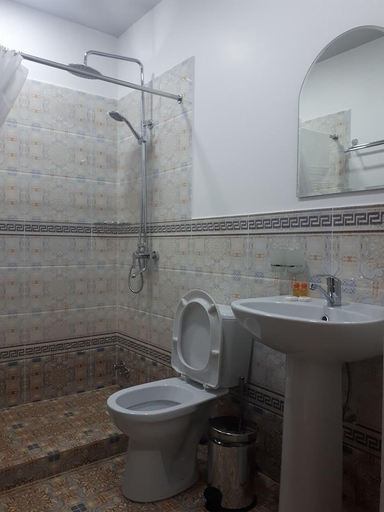 Bathroom 3, Ayub Boutique Hotel, Buxoro