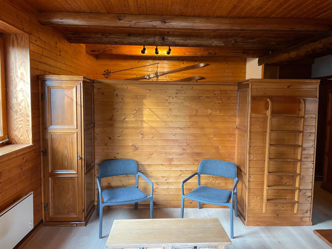 Others 3, Cabanon, Vosges