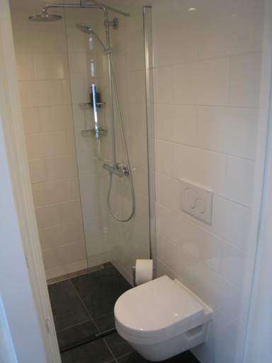 Bathroom 2, Prins Heerlijk, Sassenheim