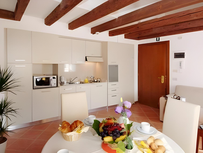 Others 5, Residence Corte Grimani, Venezia