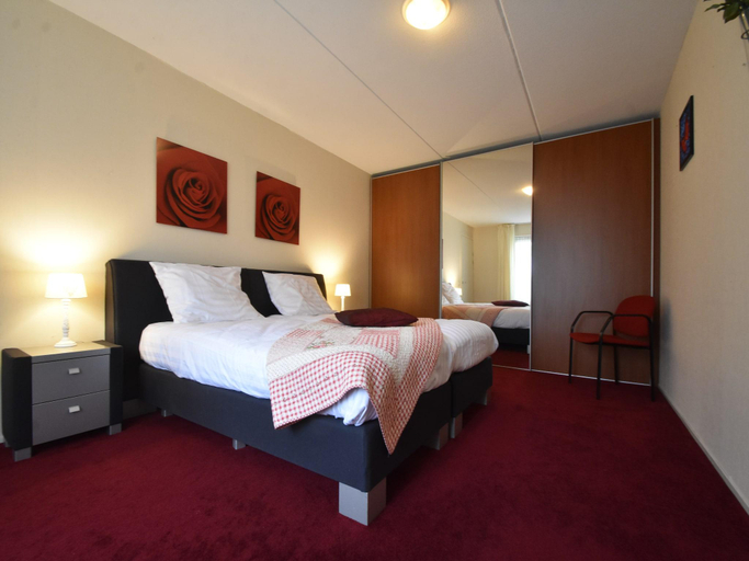 Bedroom 3, Family Home in Zeewolde by Forest Trails, Zeewolde