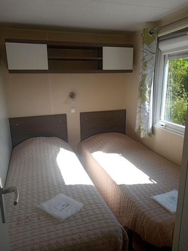 Bedroom 2, Camping Humawaka, Var