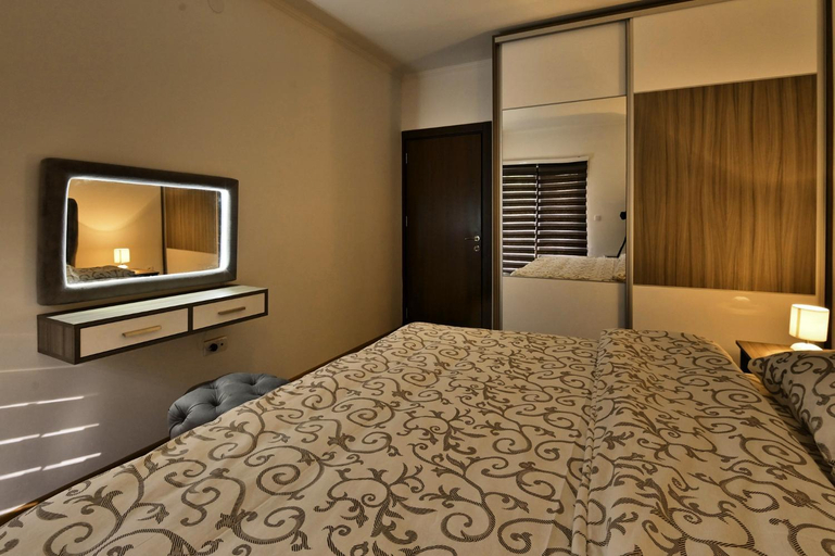 Bedroom 2, Zova Deluxe Apartment, Čajetina