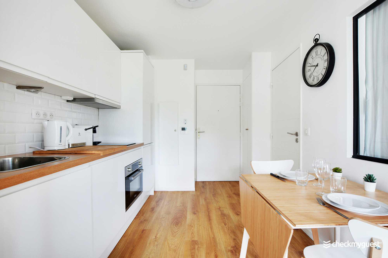 Kitchen 4, Comfortable apartment - 1BR/4P - Sacré Cœur, Paris