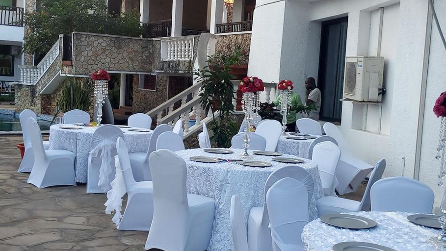 Food & Drinks 5, Serene Hotel, Kinondoni