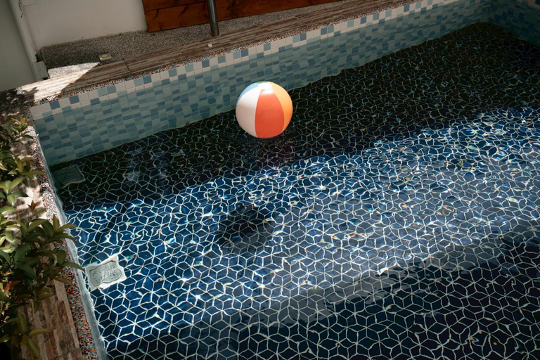 Sport & Beauty 2, Kenting Li Yu, Hengchun's Home, Whole House Accommodation for 8-12 people, BBQ, Large Water Play Pool, Charging Pile, One Group per Day, Pingtung