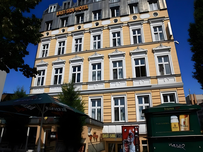 Others 3, East Side Hotel, Berlin