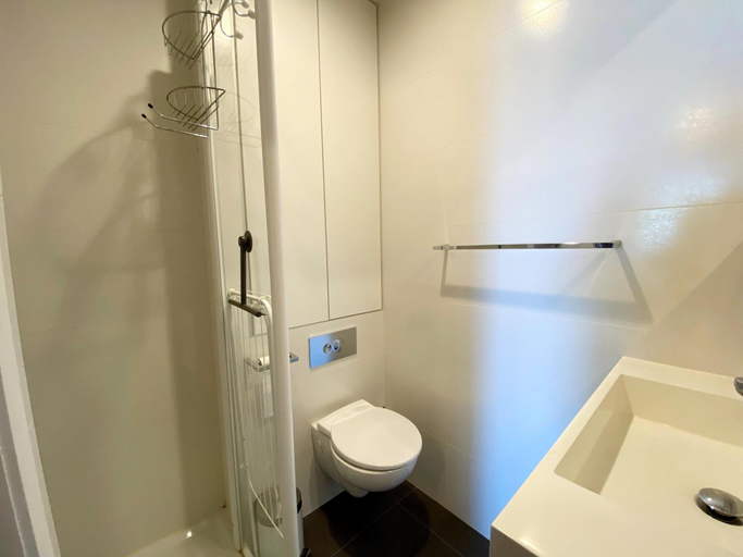 Bathroom, Nieuwpoort, West-Vlaanderen