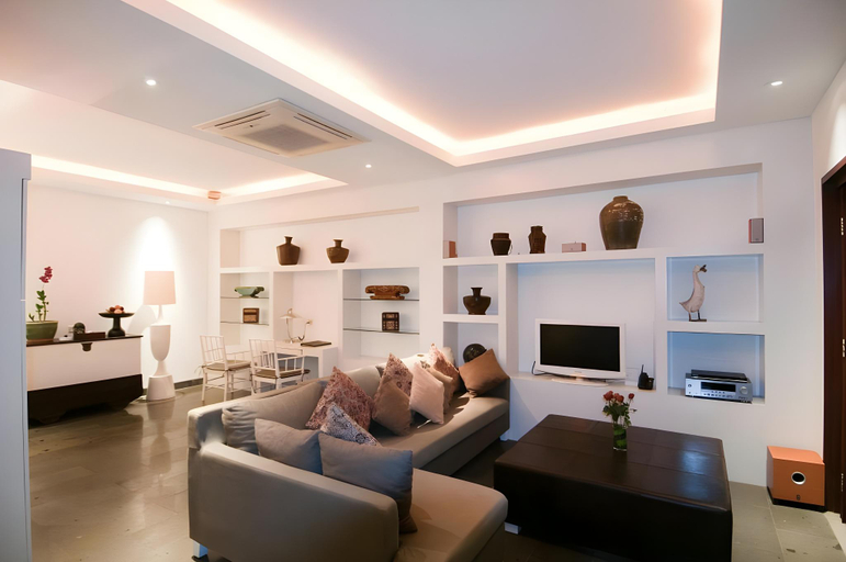 Others 5, Entire 1BR Private Pool Villa #R14, Badung