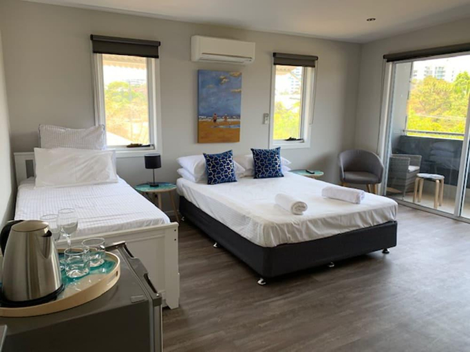 Bedroom 3, Saltwater Villas - Pet Friendly Accommodation, Maroochy - Mooloolaba