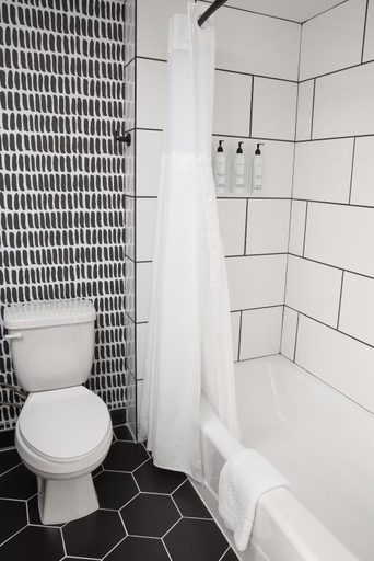 Bathroom 3, Hive House, Wake
