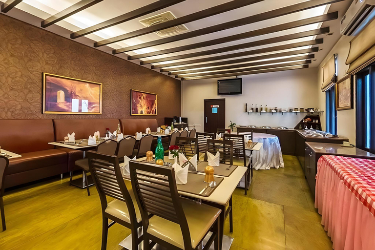 Food & Drinks 4, Arpanaa Hotel near Arunachaleswarar Temple, Tiruvannamalai