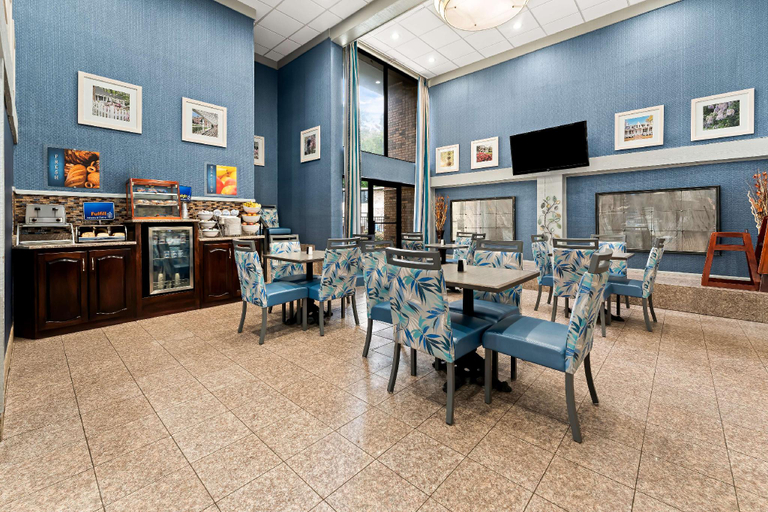 Food & Drinks 5, Best Western Riverside Inn, Bibb