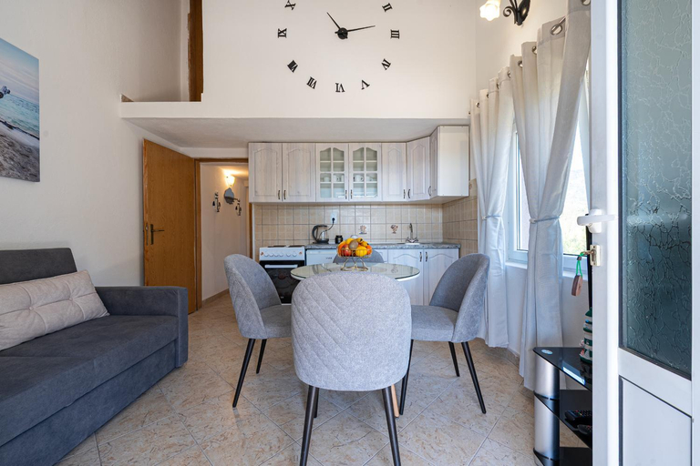 Others 5, Apartments Ivo Bozinovic