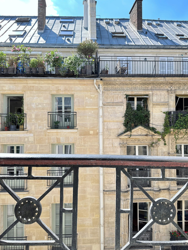 Exterior & Views 2, 1586 Hauteville, Paris