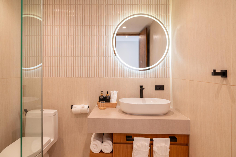 Bathroom 3, Baan Bophut Beach Hotel, Ko Samui