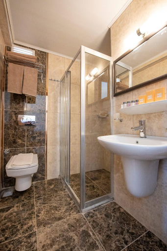 Bathroom 3, Fethiye Park Hotel, Fethiye