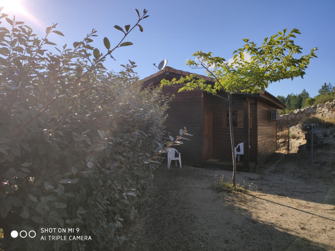 Others 3, Chalets de CEMMA, Corse-du-Sud