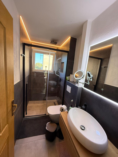 Bathroom 2, Villa Vidovic Apartments Bella Vista Mare, Zadar