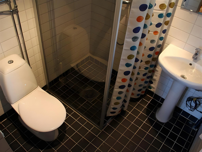 Bathroom 3, Tannaskroket, Härjedalen