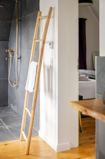 Bedroom 2, Wohnen wie im Schloss - Alter Bahnhof von Kruft, Mayen-Koblenz