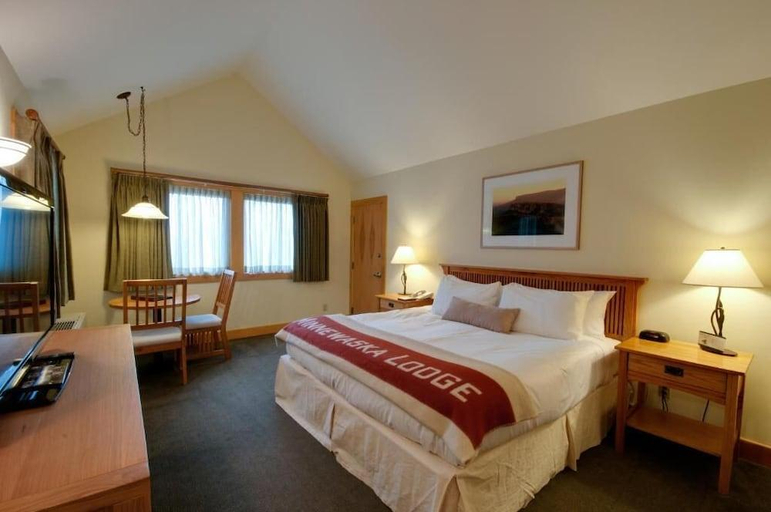 Bedroom 2, Minnewaska Lodge, Ulster