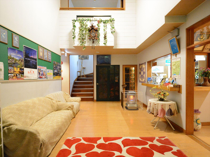 Public Area 2, Pension Avenue, Yamanakako