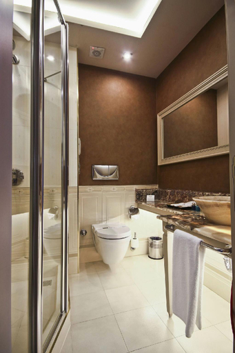 Bathroom 5, Fuat Pasa Yalisi - Special Category Bosphorus, Sarıyer