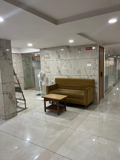 Public Area 3, Hotel Golden Plaza, Surat