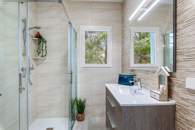Bathroom 4, Villa Aiko, Alicante