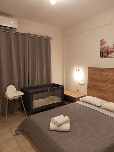 Bedroom 4, Summer Desire, Ionian Islands