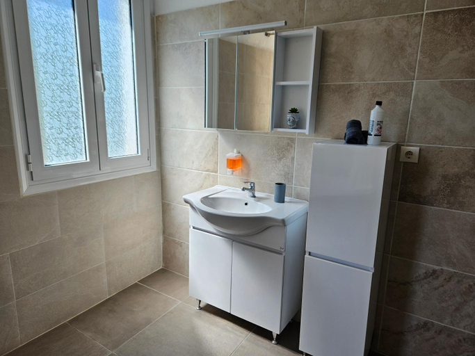 Bathroom 2, CORFU ALINA'S APARTMENTS, Ionian Islands