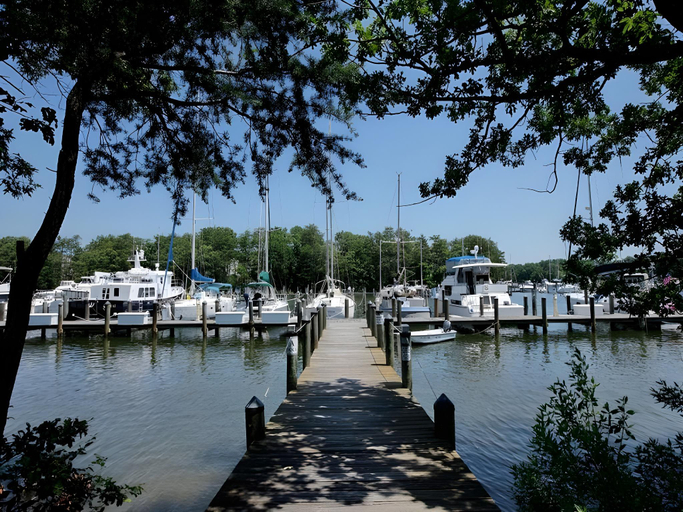 Others 5, Solomons Inn Resort + Marina, Calvert