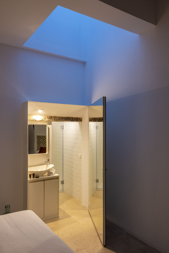 Bathroom 4, Beautiful Studio in Santa Cruz Quarter Santa Teresa II, Sevilla