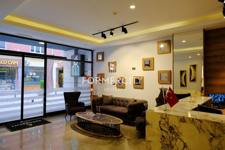 Others 5, FormerCity Hotel, Merkez
