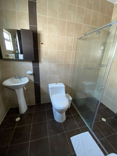 Bathroom 3, Sachar Lodging Apartahotel, Bucaramanga