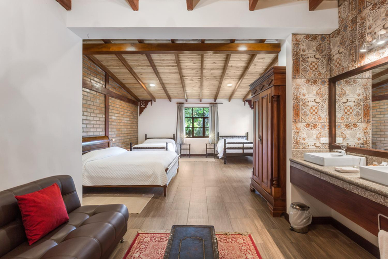 Bedroom 3, Hacienda Chorlavi, Ibarra