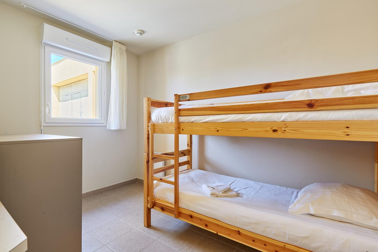 Bedroom 3, Residence Odalys Du Golfe, Hérault