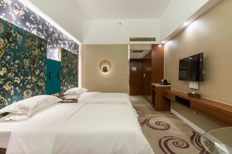 Bedroom 2, Jinjiang Metropolo Hotel Zhenjiang Railway Station Wanda Plaza, Zhenjiang