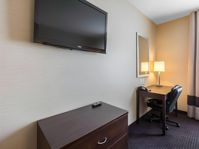 Others 3, Comfort Inn & Suites, Division No. 18